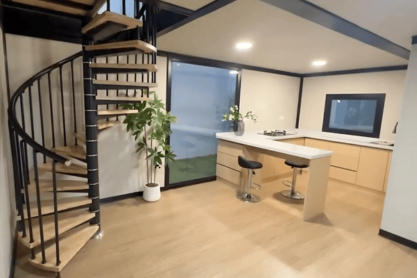 the_summit_villa_-_home_drop_interior_with_stairs